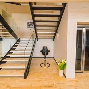 Luxury 7 Bedroom Dubrovnik Beachfront Villa with Infinity Pool, Sleeps 14